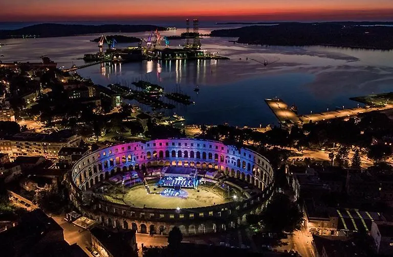App Zara Park Apartment Pula Croatia